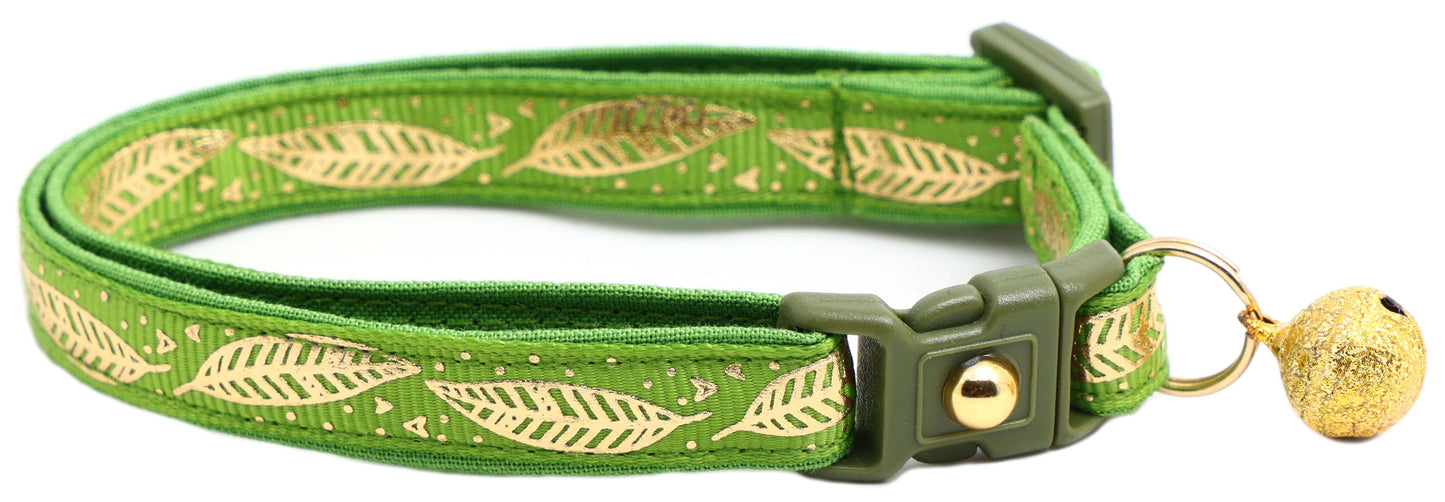 Metallic Gold Feathers Cat Collar-2