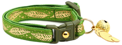 Metallic Gold Feathers Cat Collar-1